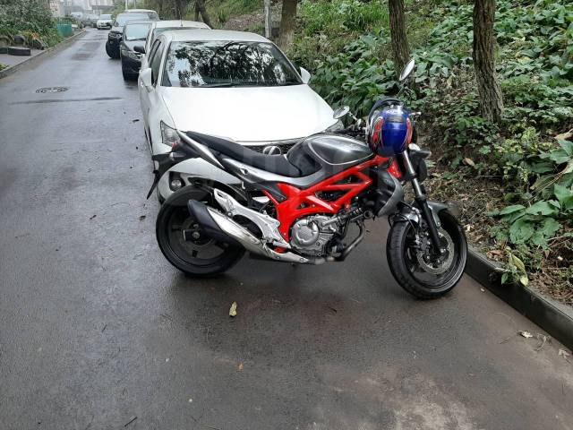 Suzuki SFV 650 Gladius. 650. ., , ,   