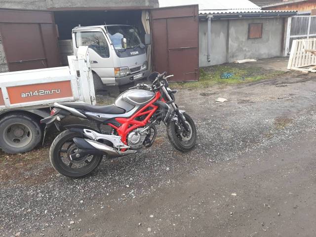 Suzuki SFV 650 Gladius. 650. ., , ,   