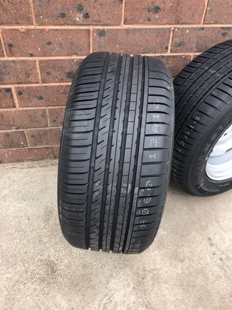 Kinforest KF550-UHP, 235/55 R20 105W - Шины в Москве