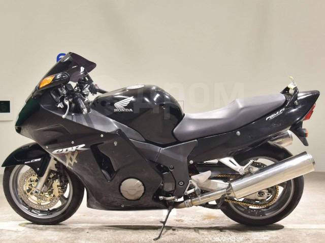 Honda CBR 1100XX. 1 100. ., , ,  .     