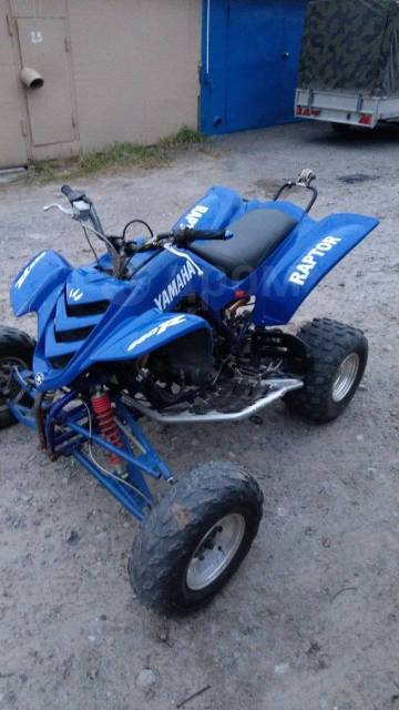 Yamaha Raptor 660. ,  \,   