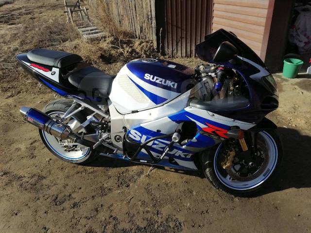 Suzuki GSX-R 1000. 1 000. .,  