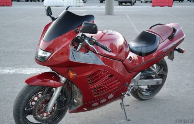 Suzuki rf400rv
