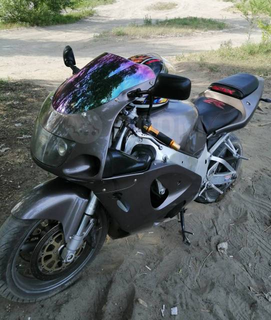 Suzuki GSX-R 750, 1998, 750 куб. см. 52 200 км, спортивный, в наличии ...