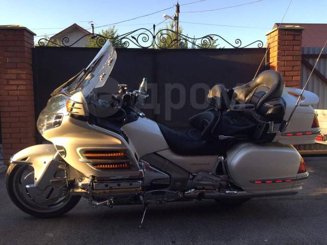 Honda GL 1800. 1 800. ., , ,   