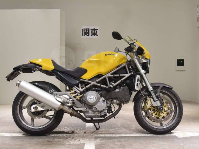 Ducati Monster 900s