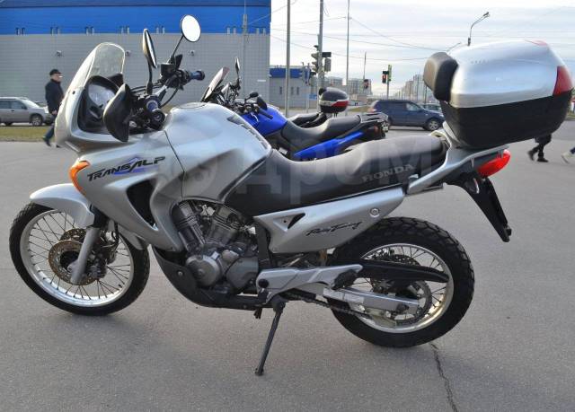 Honda Дорожник 650 кубов