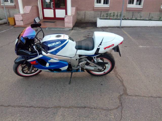 Suzuki GSX-R 750. 750. ., , ,   