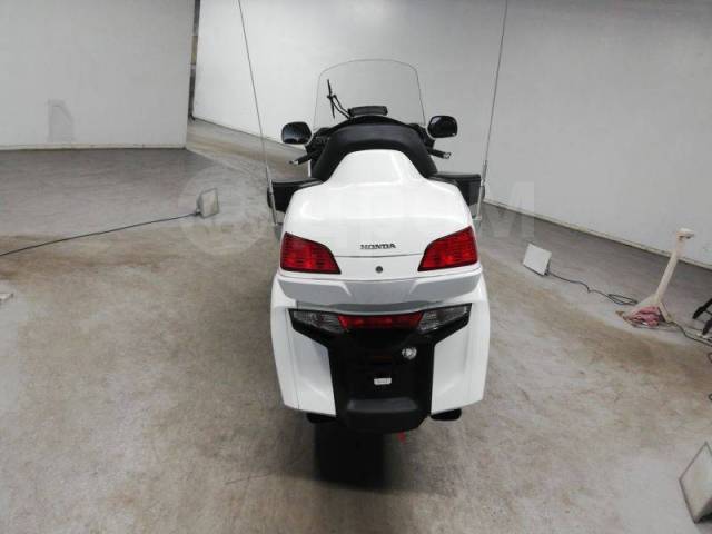 Honda GL 1800 Gold Wing Tour DCT. 1 800. ., , ,  .     