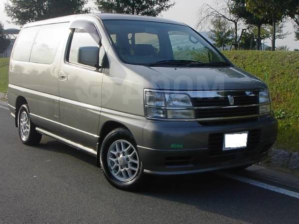 Nissan Elgrand 2000