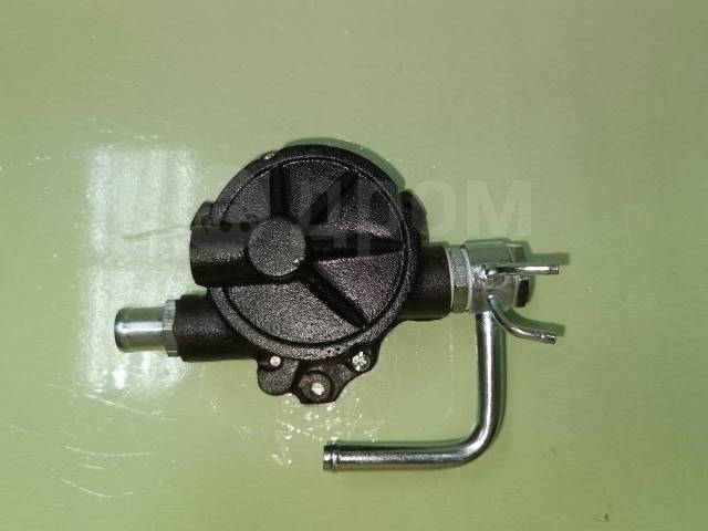 Вакуумный насос 4d56. Вакуумный насос фусо кантер. Вакуумный насос на генератор митсубиси л 200. Вакуумный масляный насос 4м40. Вакуумный насос 4м41 паджеро 4.