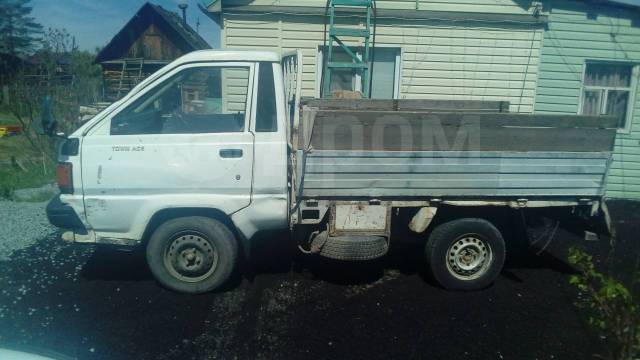 Toyota town ace грузовик