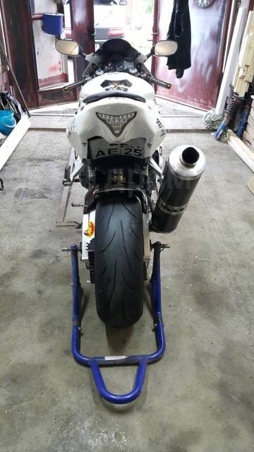 Yamaha YZF-R1. 1 000. ., , ,   