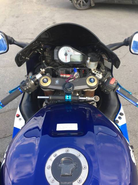 Suzuki GSX-R 1000. 1 000. ., , ,   