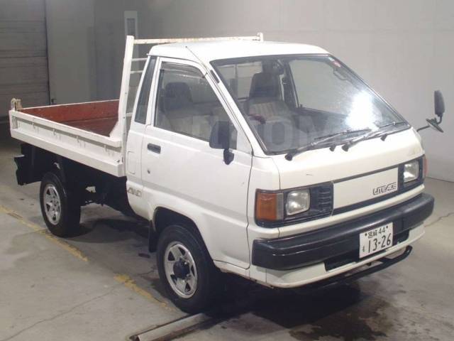 Toyota lite ace truck