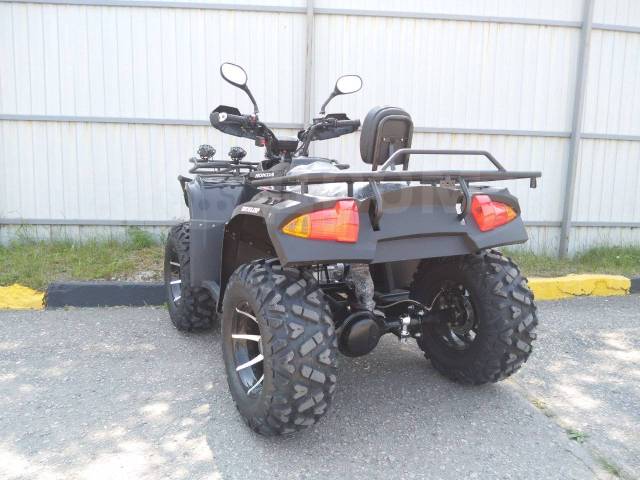 Honda TRX 350. ,  \,   