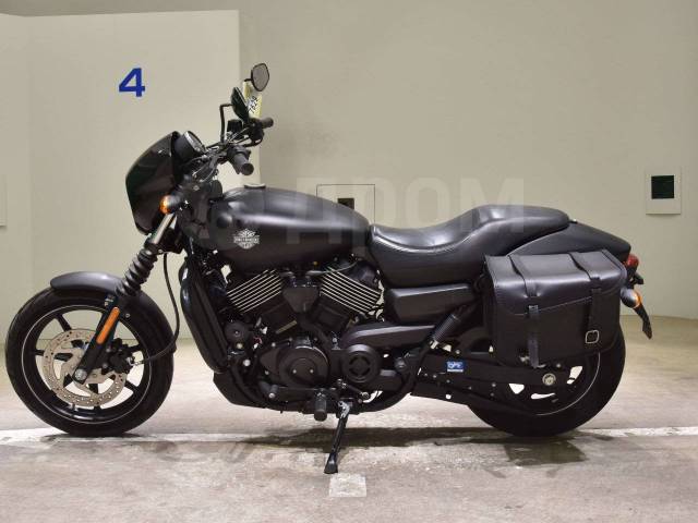 Harley street sale 750 saddlebags