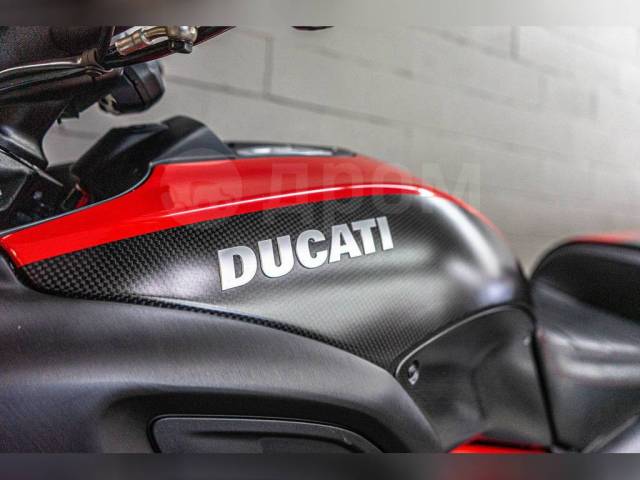 Ducati Diavel. 1 200. ., , ,  .     