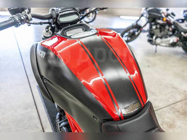 Ducati Diavel. 1 200. ., , ,  .     