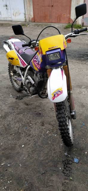 Suzuki DR. 250. ., , ,   