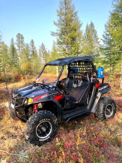 Polaris Ranger RZR S 800. ,  \,   