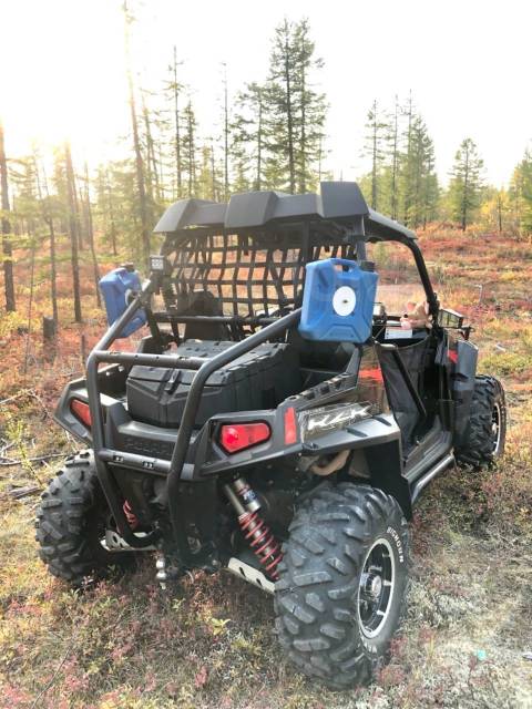 Polaris Ranger RZR S 800. ,  \,   