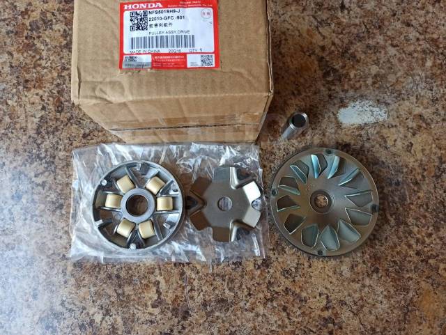 Сцепление honda dio. Honda lead 50 вариатор задний (с барабаном). Вариатор дио 34. Вариатор dio. Вариатор хонда дио 27.