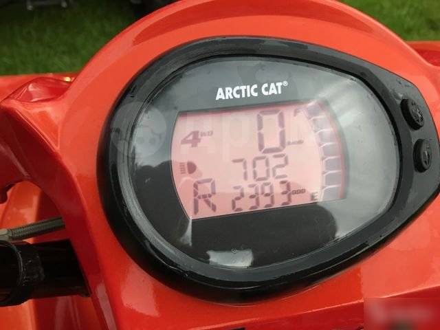 Arctic Cat. ,  \,   