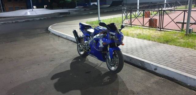 Yamaha YZF-R1. 1 000. ., , ,   