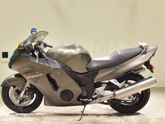 Honda CBR 1100XX. 1 100. ., , ,  .     