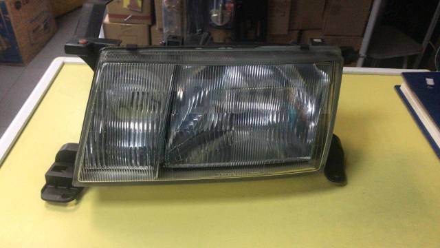  Toyota Crown 30-165 141  
