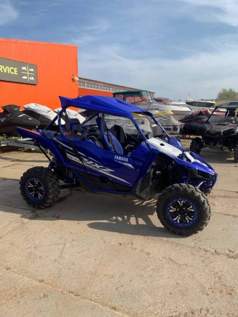 Yamaha YXZ 1000R. ,  \,   