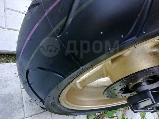 Yamaha YZF-R1. 1 000. ., , ,  .     