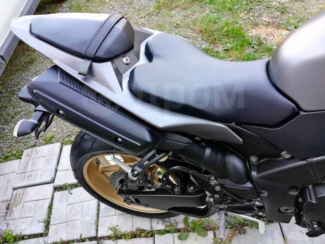 Yamaha YZF-R1. 1 000. ., , ,  .     