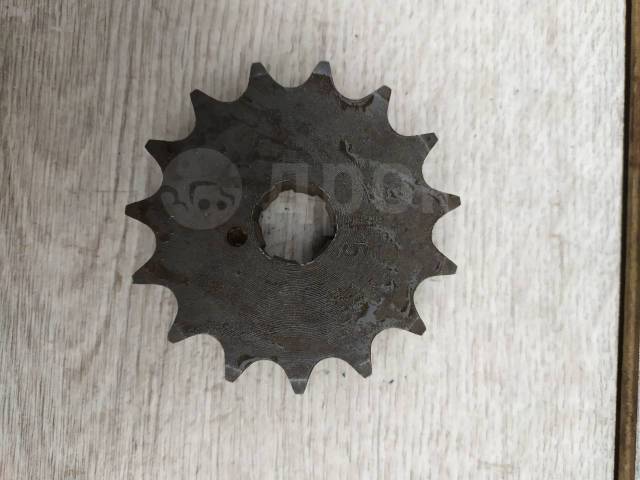 ведущая звезда 15 зубьев