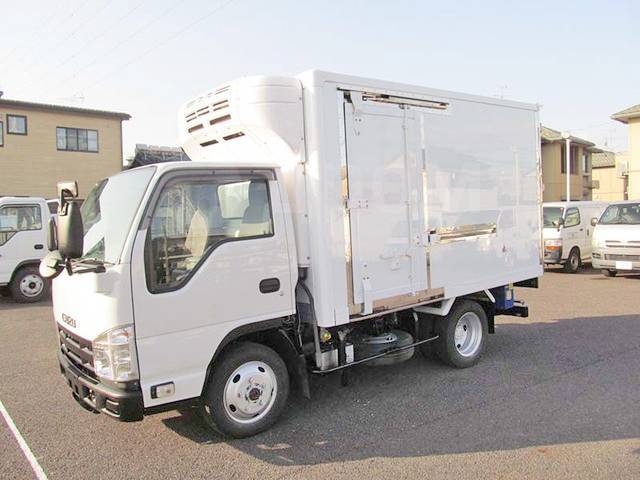 Isuzu elf рефрижератор