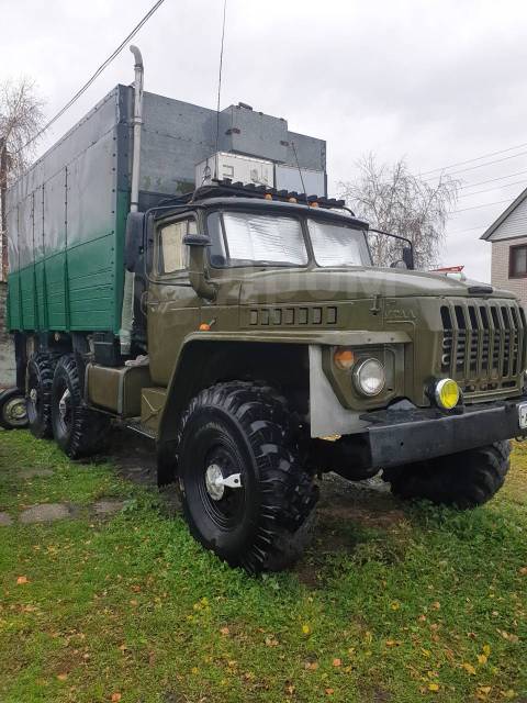 Автомобиль урал 43202