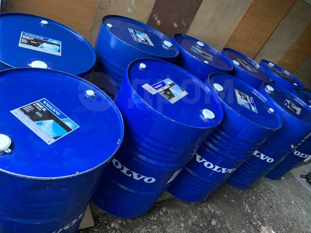 Антифриз Volvo 85108901 Coolant VCS, концентрат Желтый 210 Л, в наличии ...