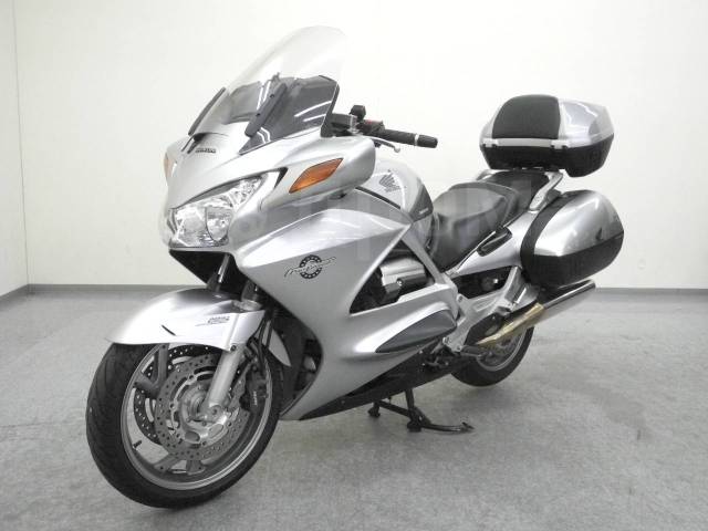 Honda ST 1300. 1 300. ., , ,   