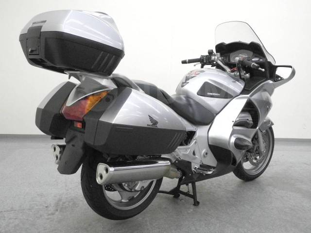 Honda ST 1300. 1 300. ., , ,   