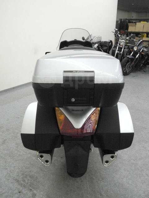 Honda ST 1300. 1 300. ., , ,   