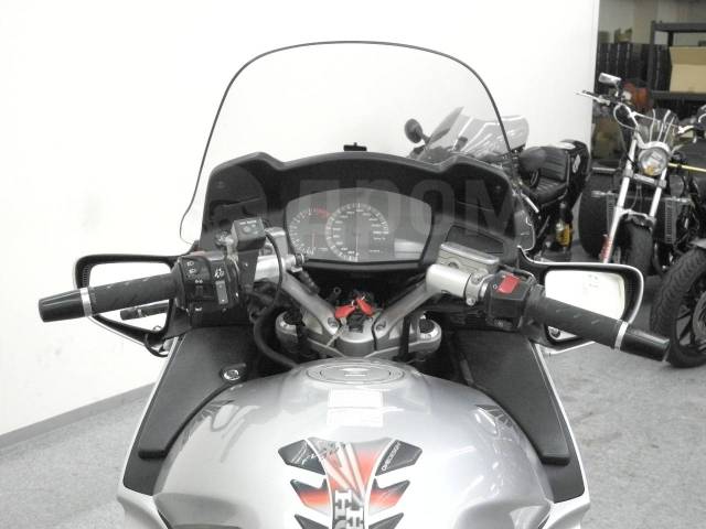 Honda ST 1300. 1 300. ., , ,   