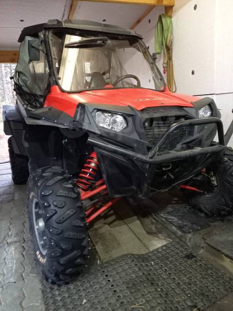 Polaris RZR 900. ,  \,   