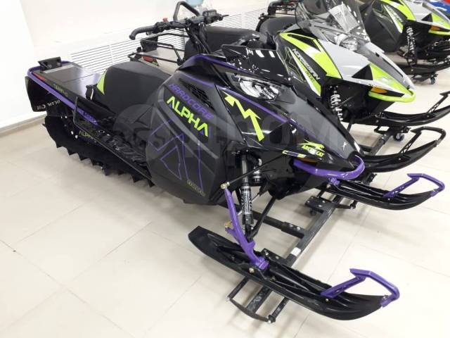 Arctic Cat M 8000 HCR. ,  ,  .     