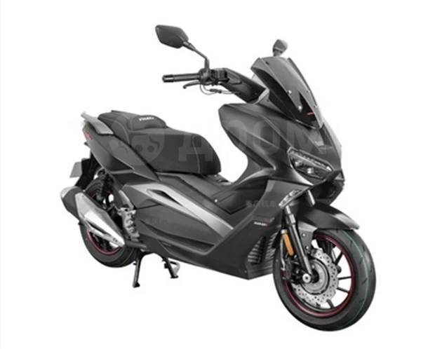 Scooter hot sale yamaha 300