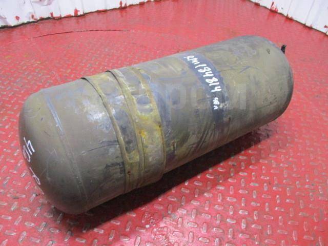 Рено премиум ресивер 3 контура. Ресивер рено премиум. Renault 5010300526. Крепление ресивера рено премиум. Ресивер рено премиум.