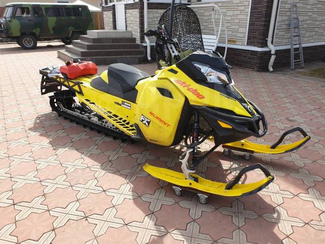 BRP Ski-Doo Summit X. ,  ,   