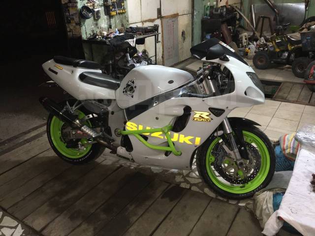 Suzuki GSX-R 750. 750. ., , ,   