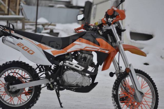 Racer enduro rc200gy. Racer rc200gy-c2 Enduro. Рейсер эндуро 200 GY-c2. Racer 200 Enduro 2019. Рейсер РС 200 эндуро.