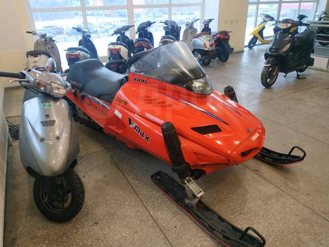 Yamaha V-Max 600. ,   